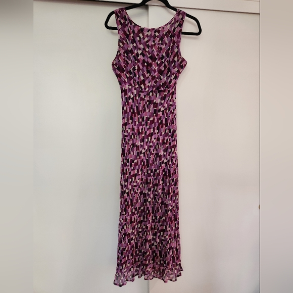 Karen Kane Purple Print Body Con Long Dress Size Medium - Picture 3 of 3